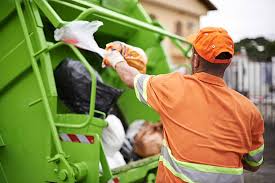Best Retail Junk Removal  in Kennewick, WA